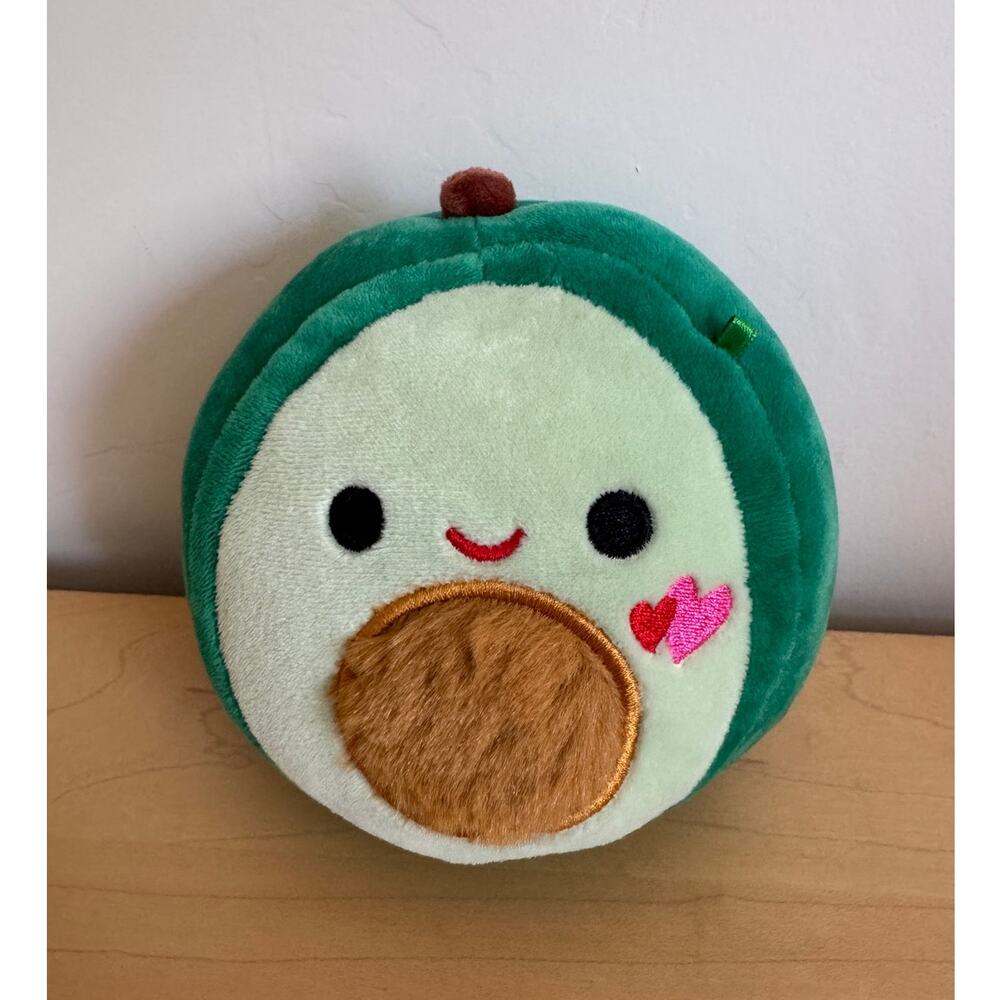 Rare Squishmallows Austin the Avocado 5” Valentine's Plush Fuzzy Pit Hearts